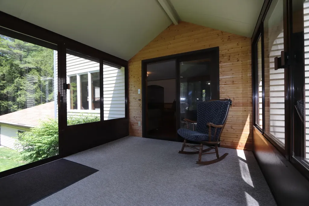18 Pine Meadow Court North Berwick ME 03906