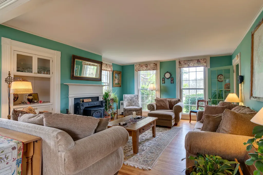 1719 Harpswell Neck Road Harpswell ME 04079