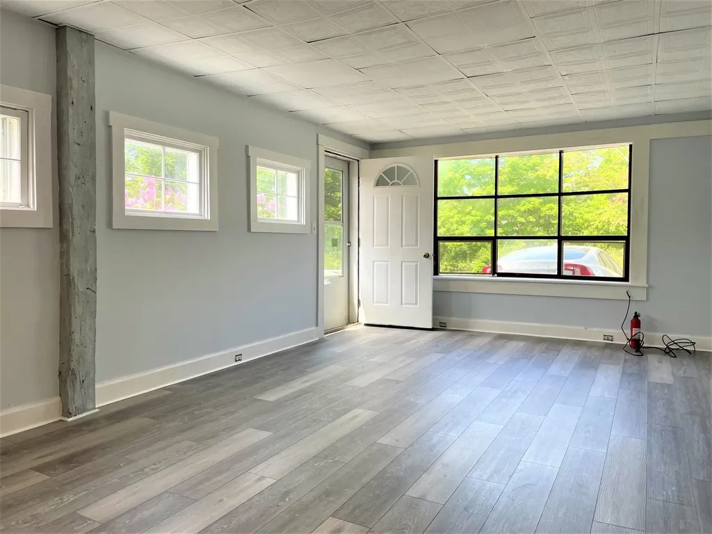 1719 Harpswell Neck Road Harpswell ME 04079