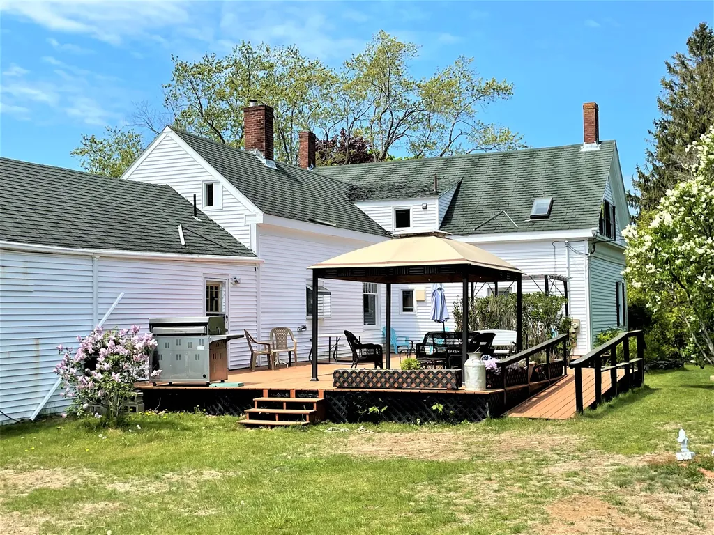 1719 Harpswell Neck Road Harpswell ME 04079