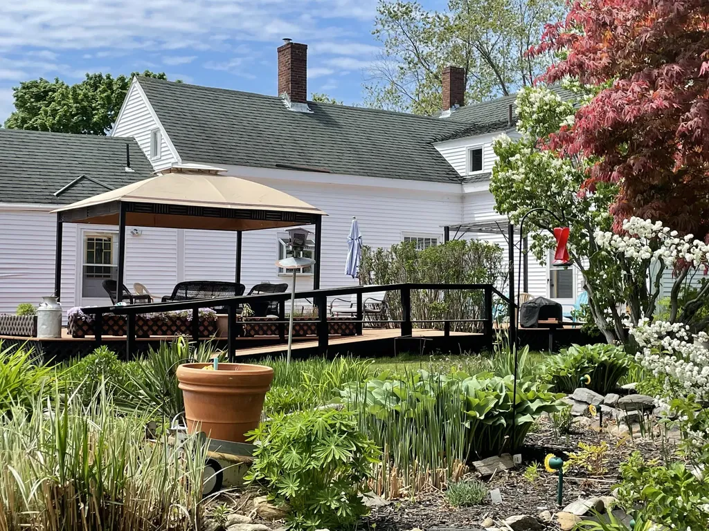 1719 Harpswell Neck Road Harpswell ME 04079
