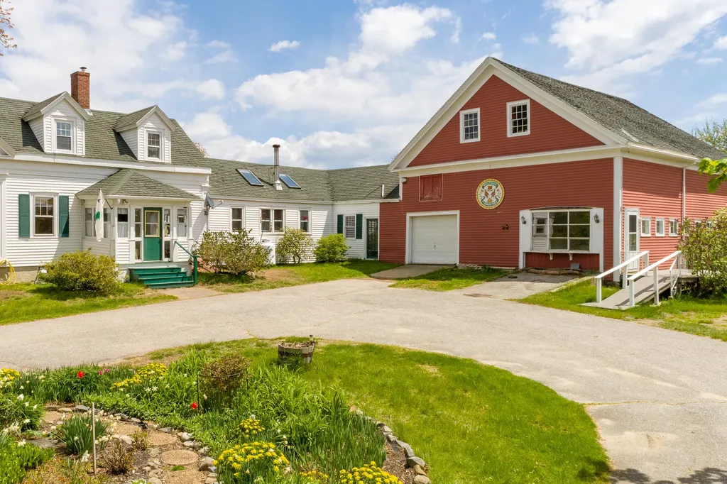 1719 Harpswell Neck Road Harpswell ME 04079