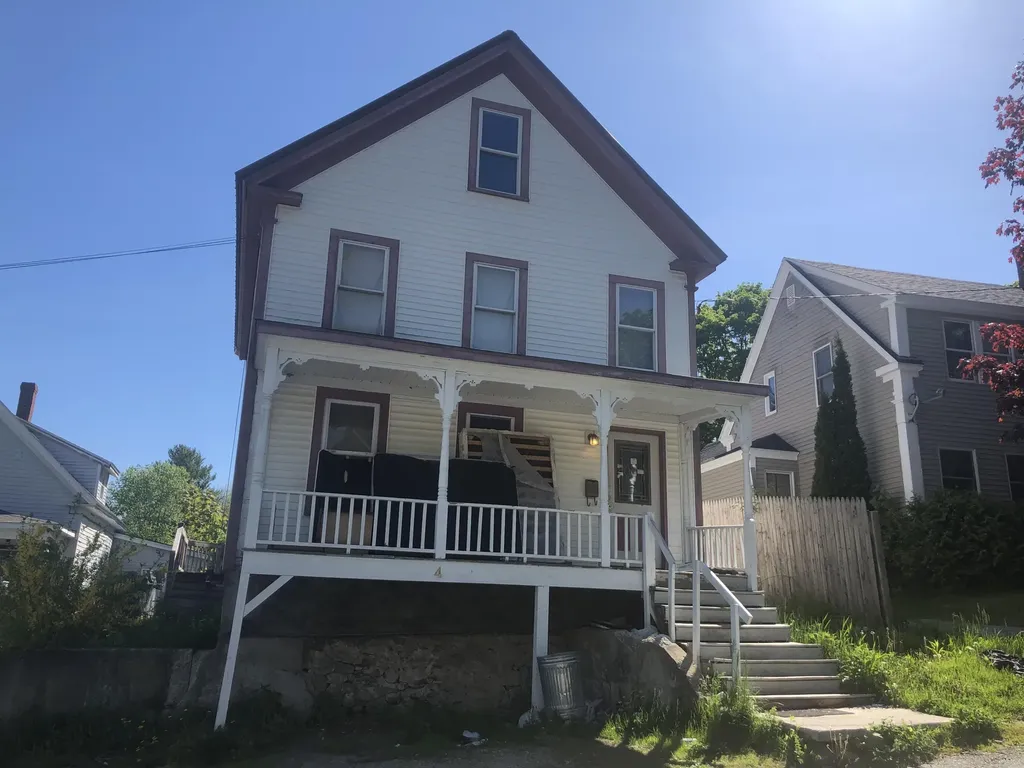 4 Maple Street Gardiner ME 04345