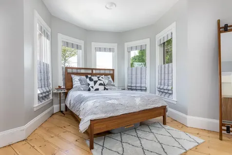 261 Vaughan Street Portland ME 04102