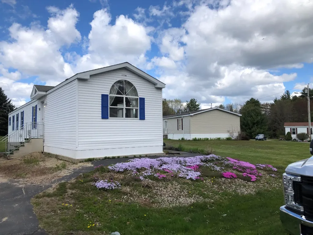 15 Forest Drive Poland ME 04274