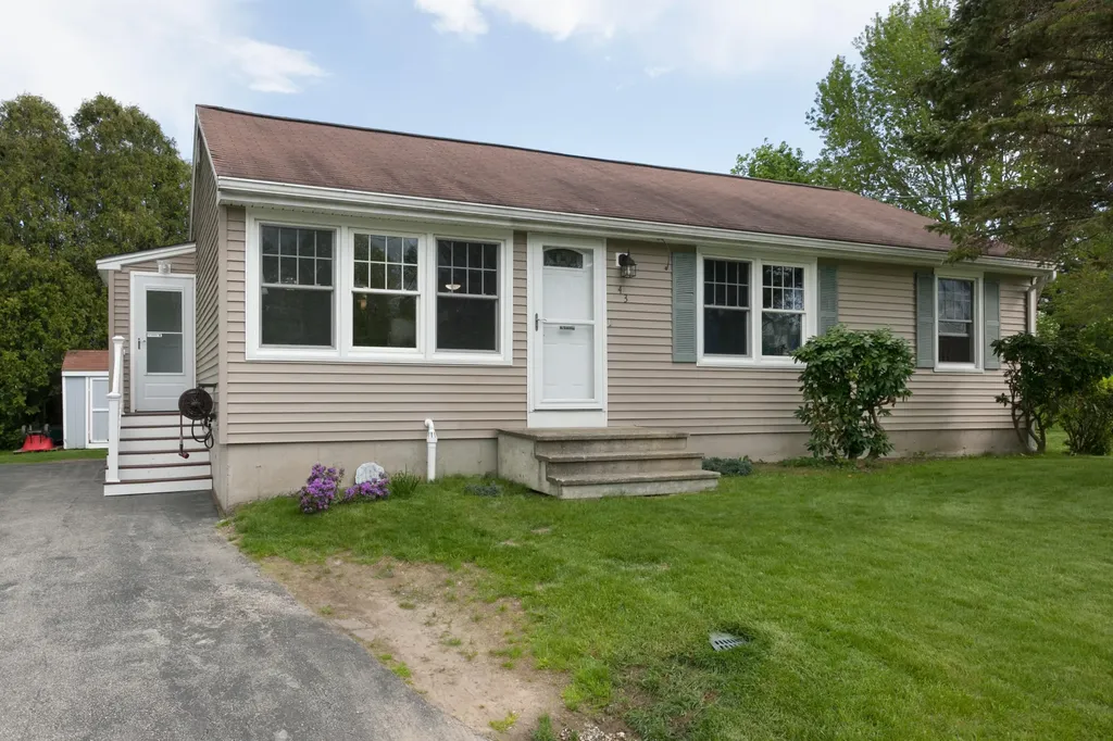 43 Wood Avenue Saco ME 04072