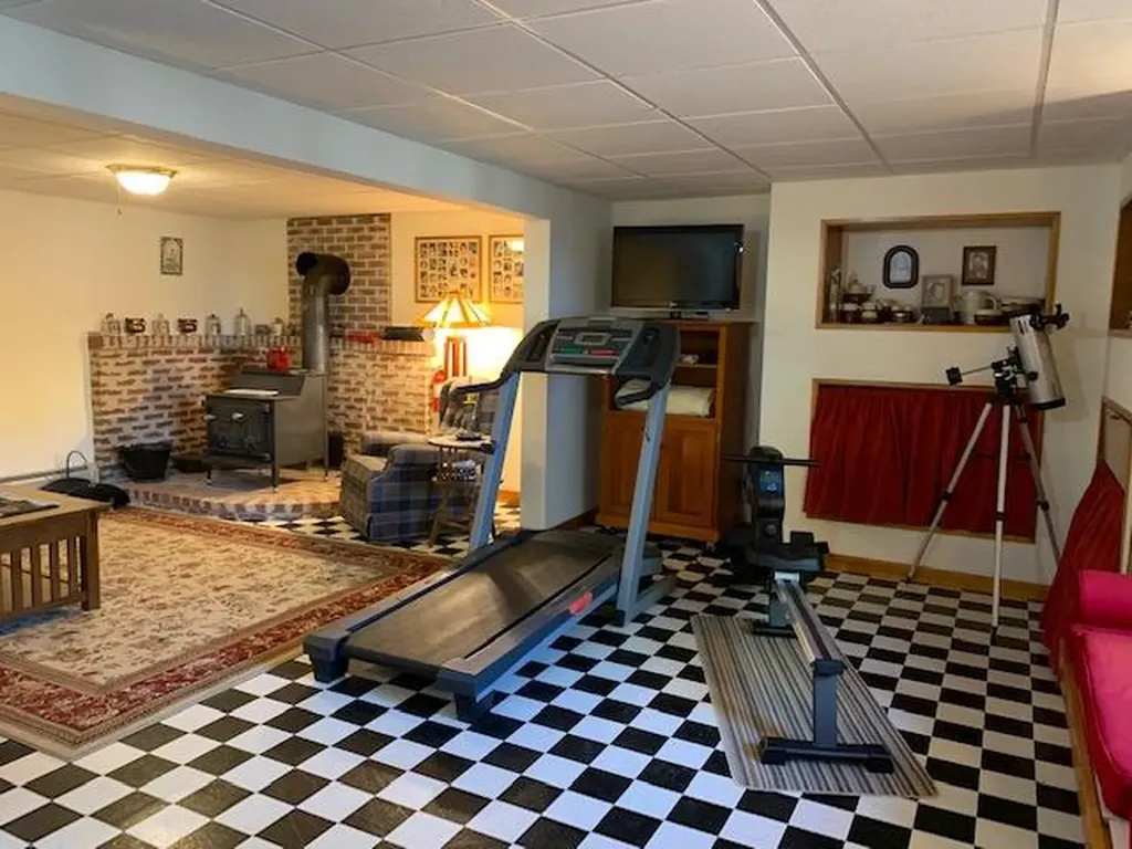 4 Olympic Avenue Rockland ME 04841