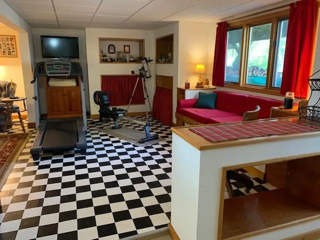 4 Olympic Avenue Rockland ME 04841