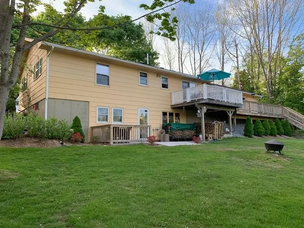 4 Olympic Avenue Rockland ME 04841
