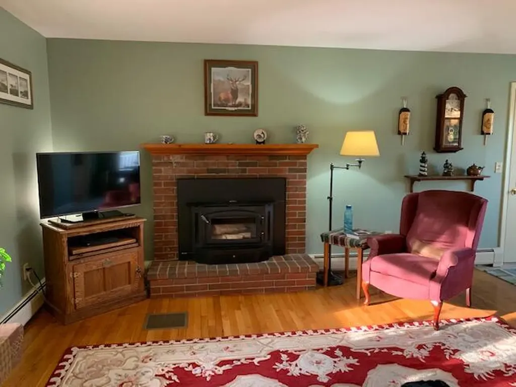 4 Olympic Avenue Rockland ME 04841