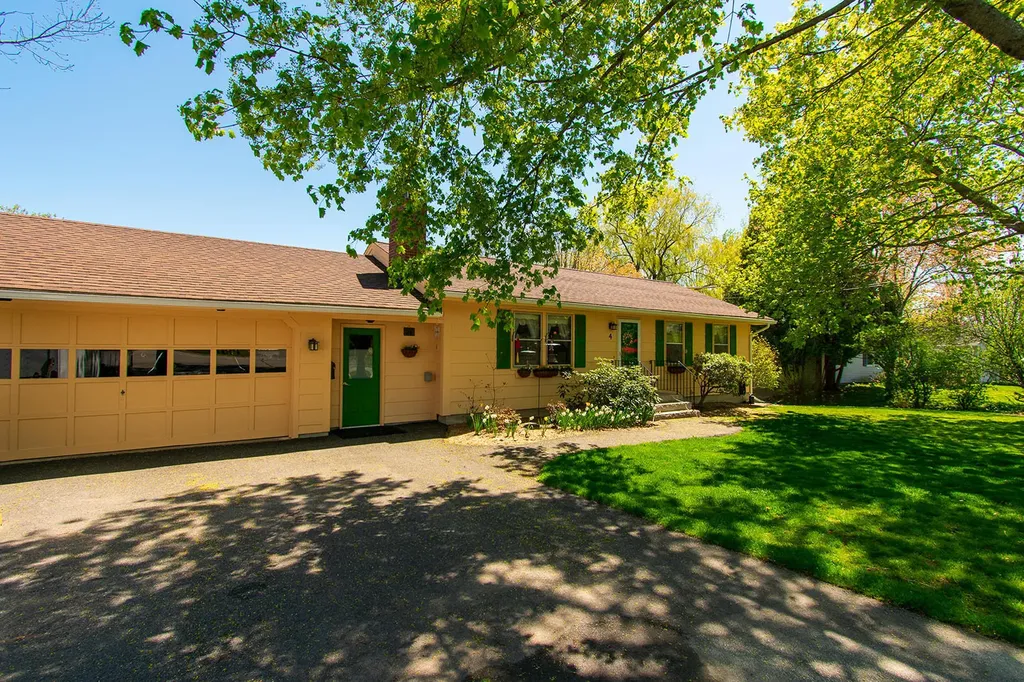 4 Olympic Avenue Rockland ME 04841