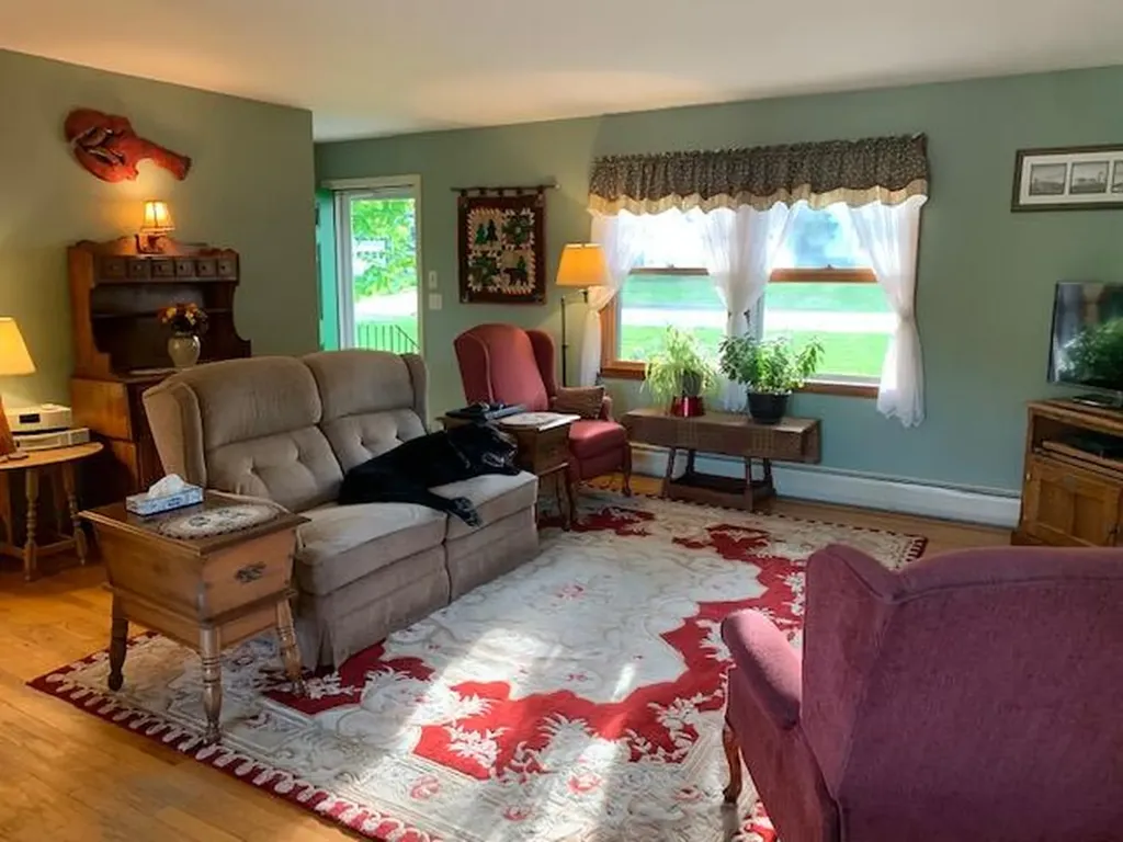 4 Olympic Avenue Rockland ME 04841