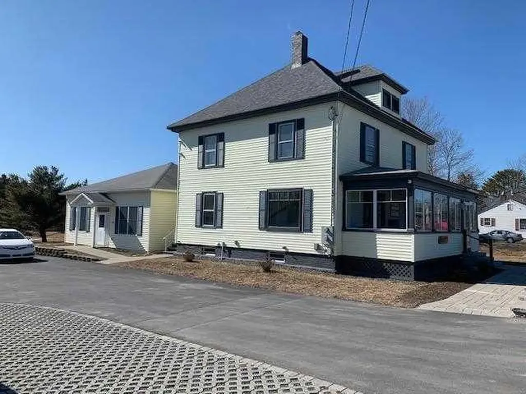 368 State Street Ellsworth ME 04605
