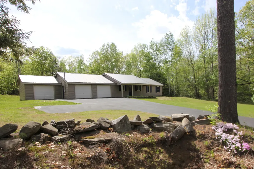 141 Waugan Road Monmouth ME 04259