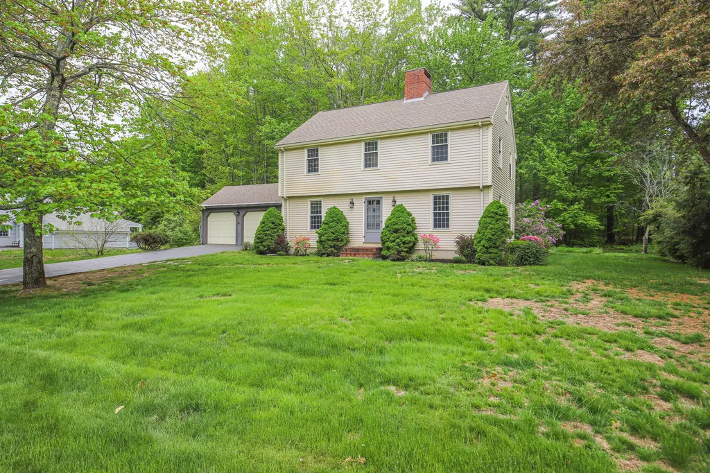 157 Brook Road Falmouth ME 04105