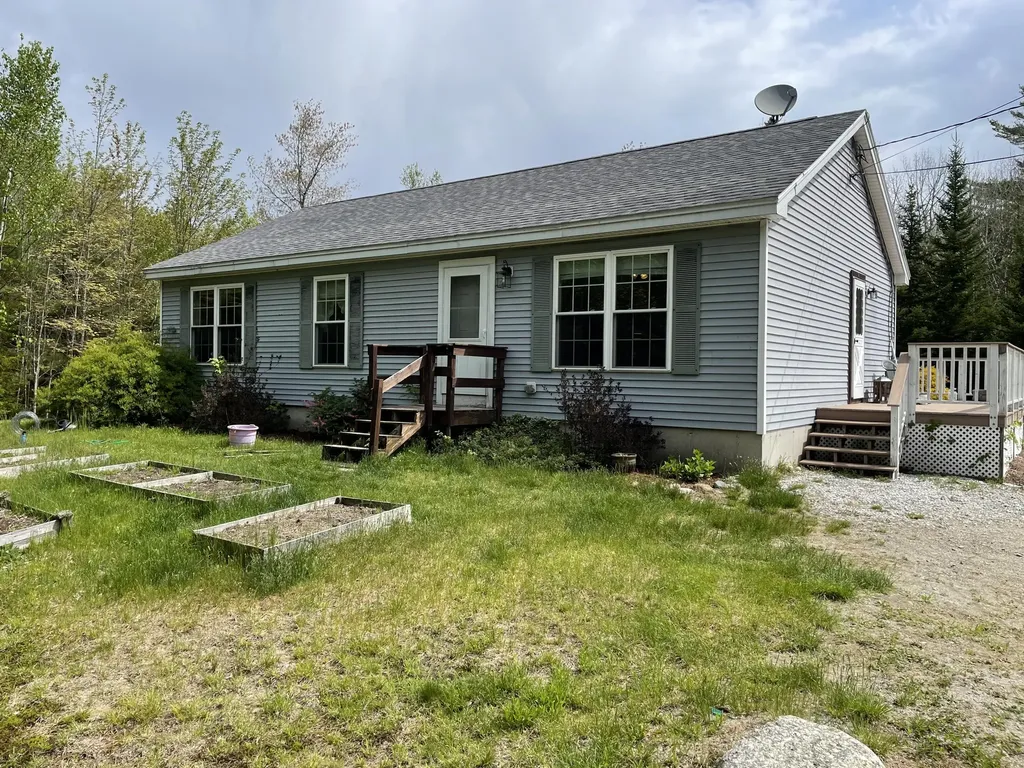 55 Crabtree Circle Hancock ME 04640