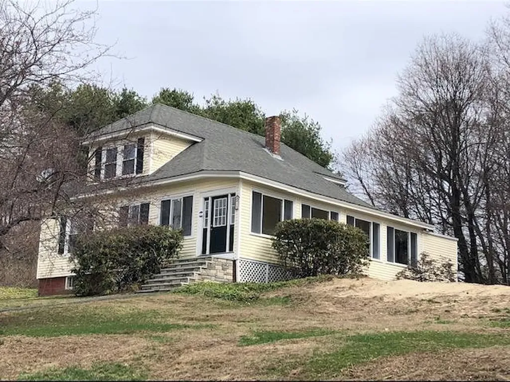 59 Sheridan Avenue Auburn ME 04210