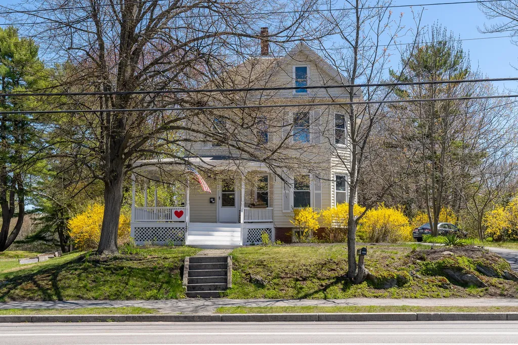 125 Allen Avenue Portland ME 04103