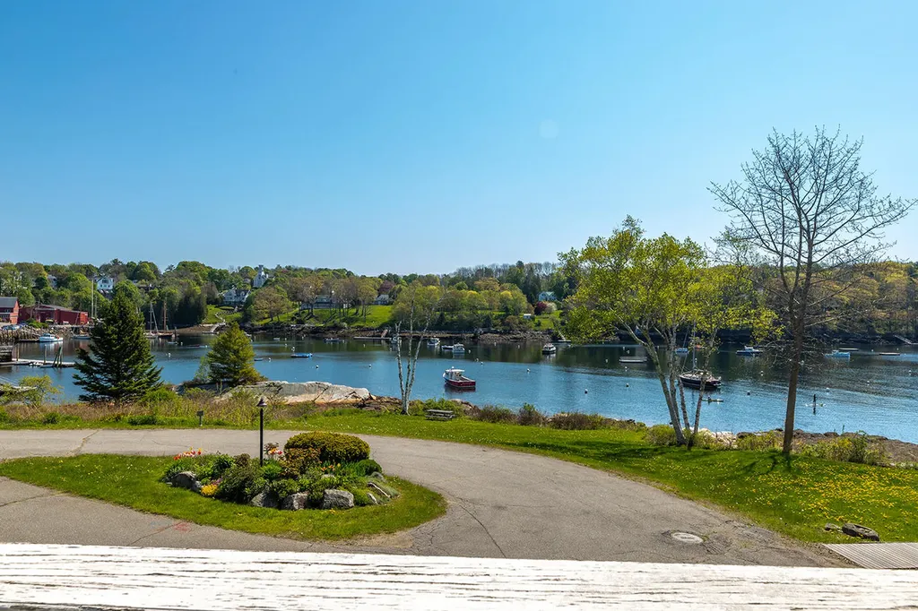 4 Harbor View Rockport ME 04856