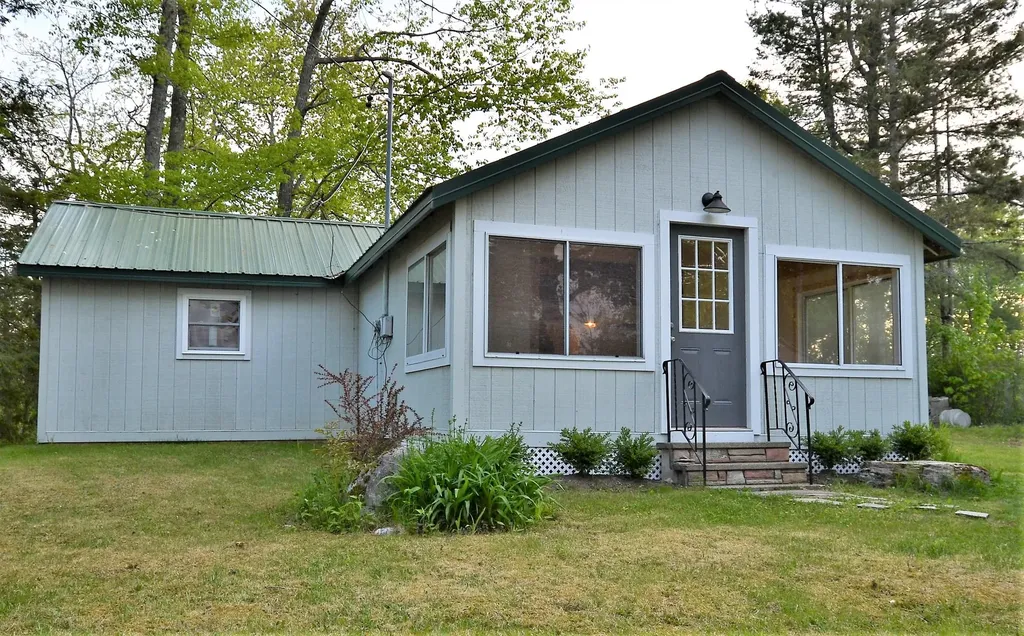 116 Fowlers Landing Road Hampden ME 04444