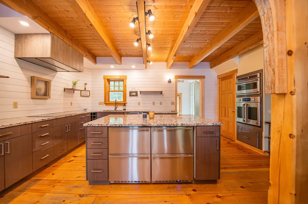 238 Tall Timbers Road Wayne ME 04284