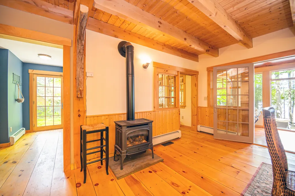 238 Tall Timbers Road Wayne ME 04284