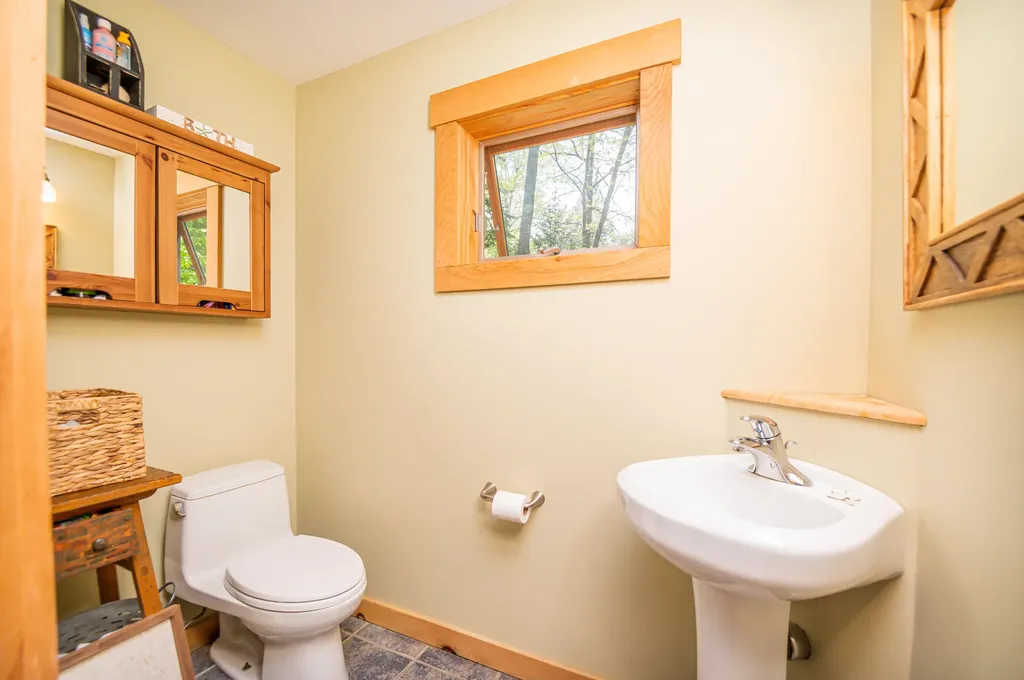 238 Tall Timbers Road Wayne ME 04284