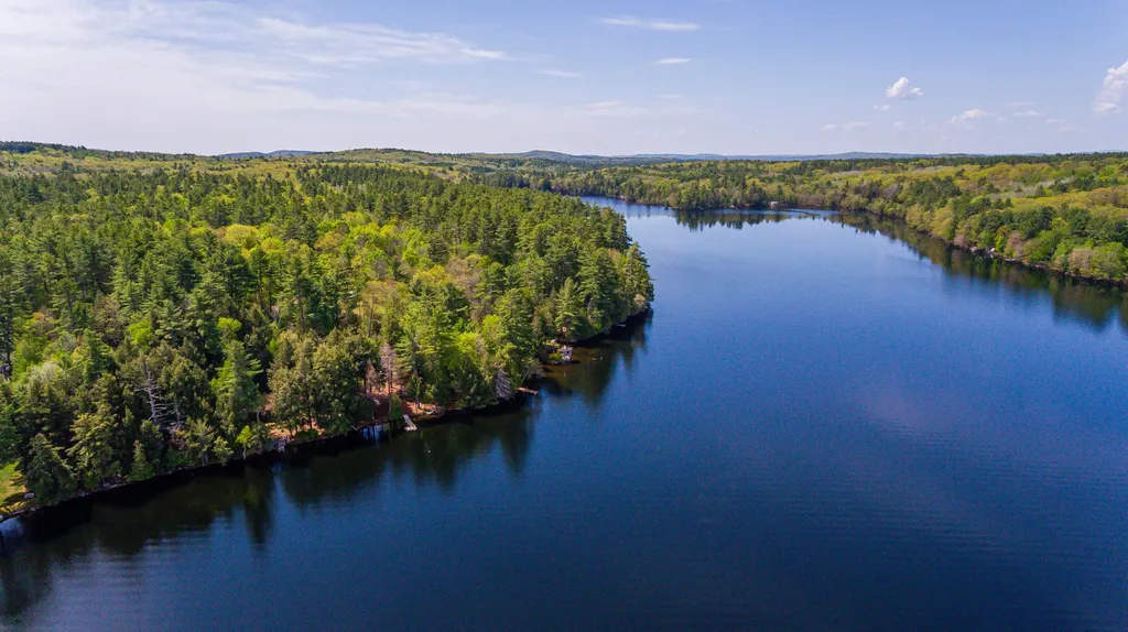 238 Tall Timbers Road Wayne ME 04284