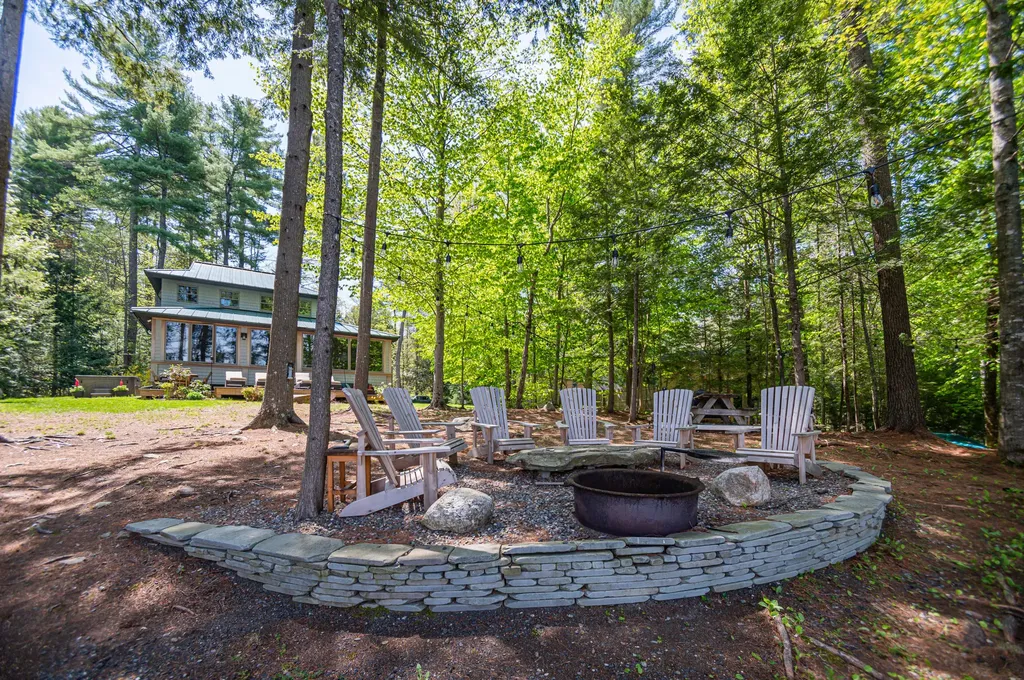 238 Tall Timbers Road Wayne ME 04284