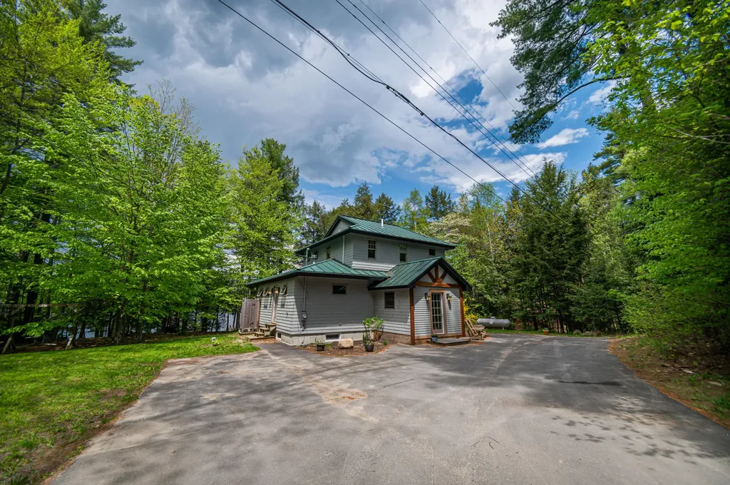 238 Tall Timbers Road Wayne ME 04284