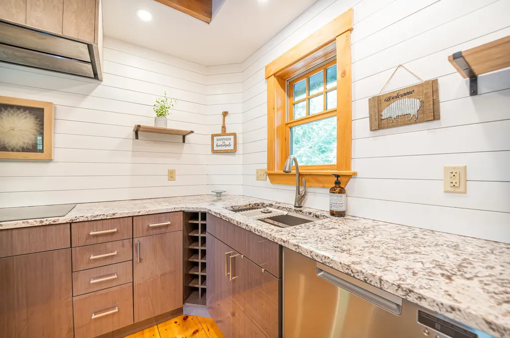 238 Tall Timbers Road Wayne ME 04284