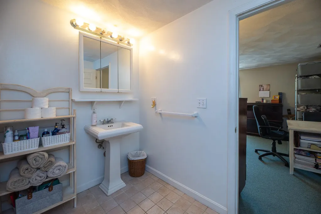 33 34th Street Acton ME 04001
