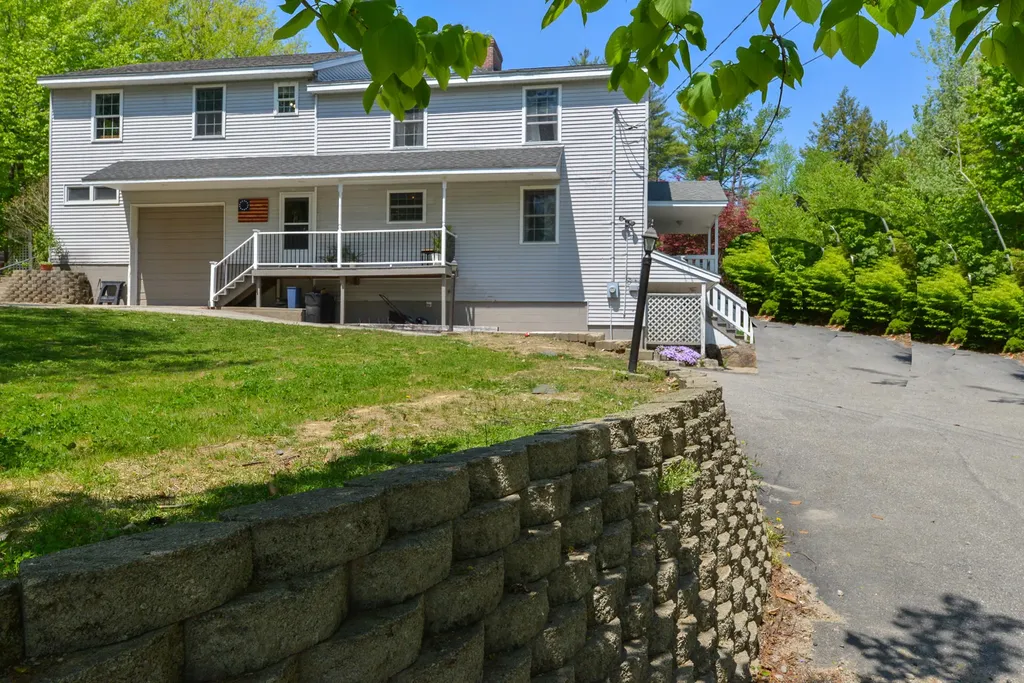 33 34th Street Acton ME 04001