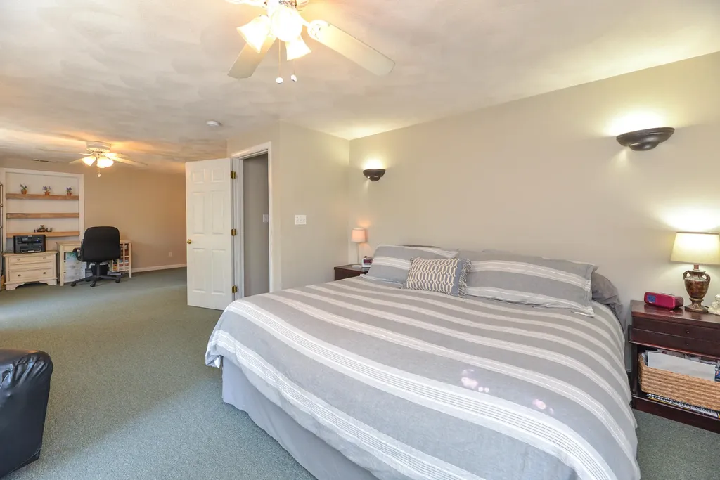 33 34th Street Acton ME 04001