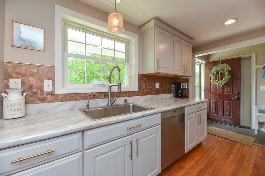 33 34th Street Acton ME 04001