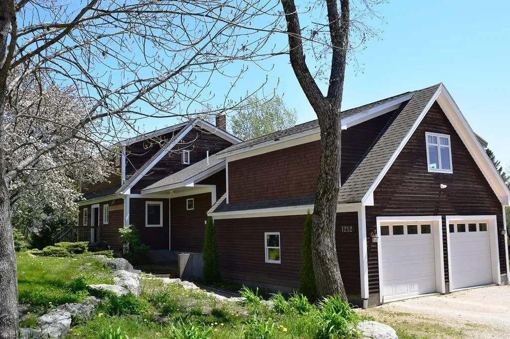 1212 Surry Road Surry ME 04684