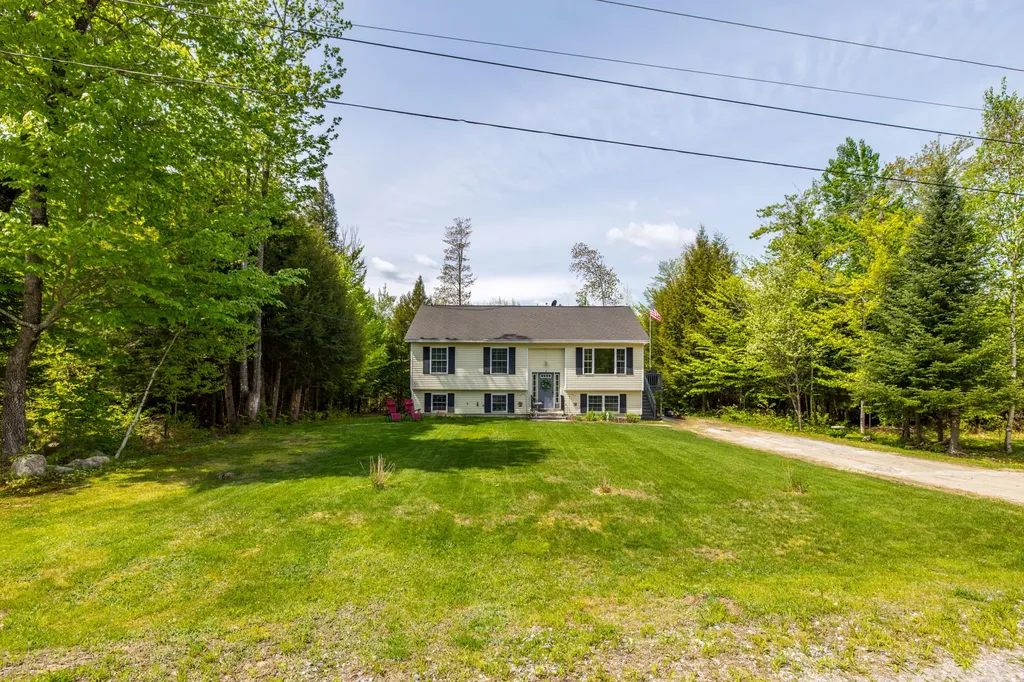 12 Codys Way Bridgton ME 04009