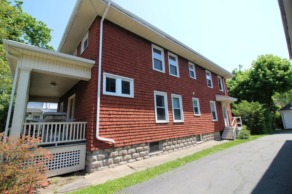 110 Dartmouth Street Portland ME 04103