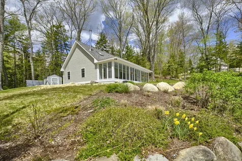 275 Shore Road Northport ME 04849