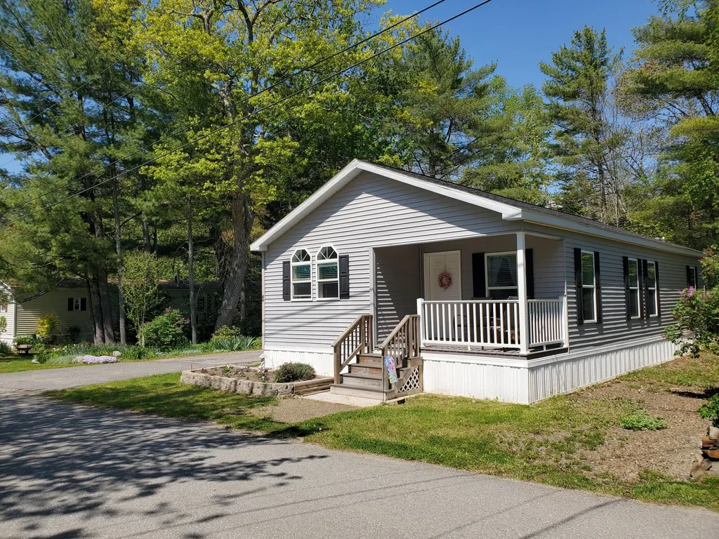 44 Mountainside Park Camden ME 04843
