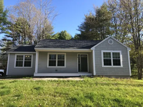 1 Woodstone Way Naples ME 04055