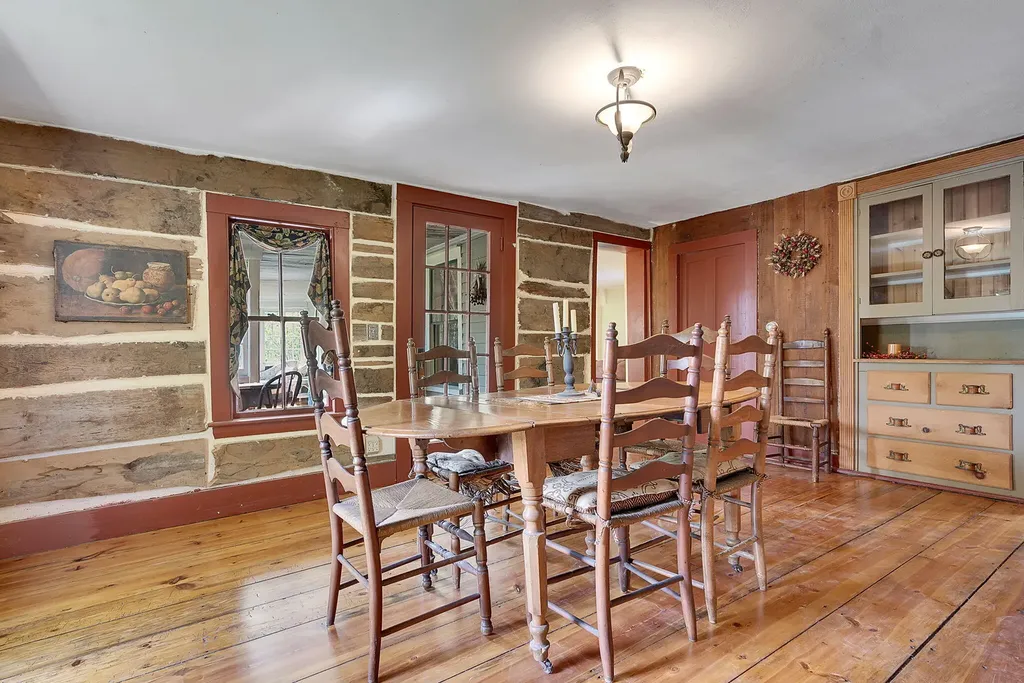 480 River Road Standish ME 04084