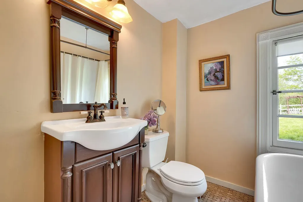 480 River Road Standish ME 04084