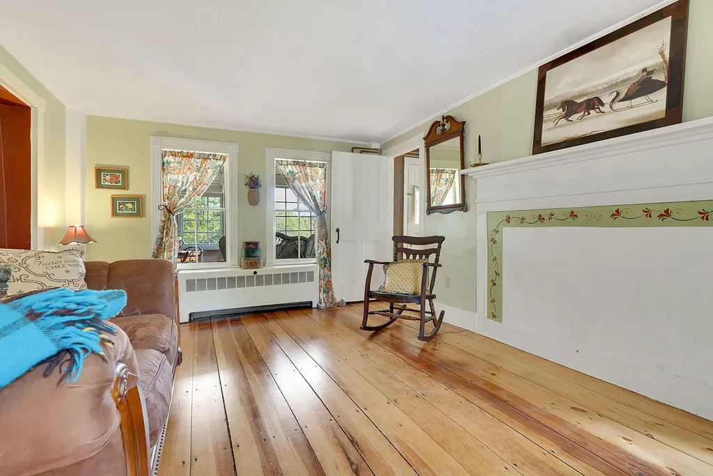480 River Road Standish ME 04084