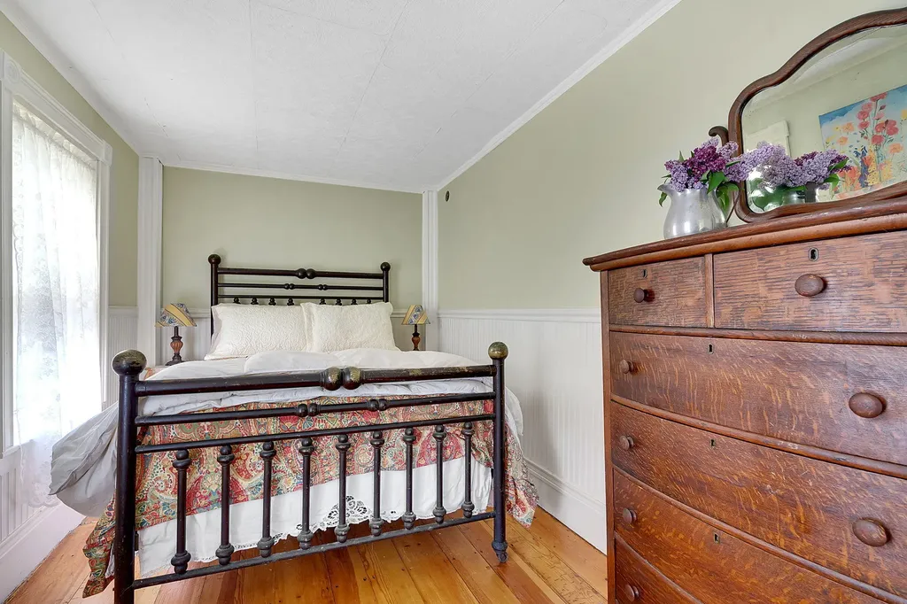 480 River Road Standish ME 04084