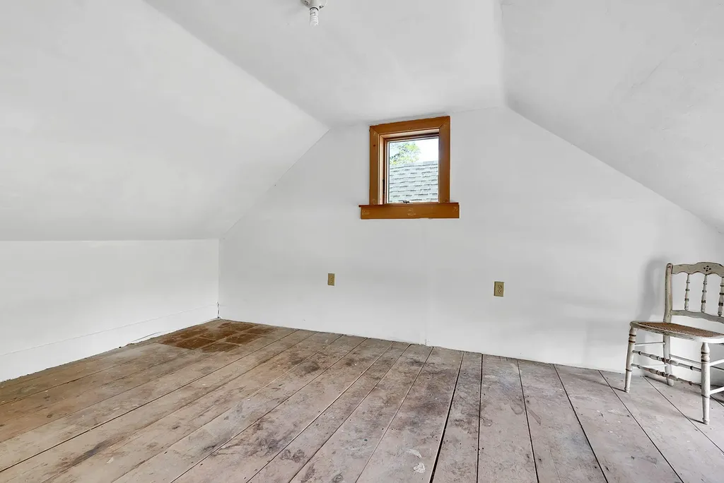 480 River Road Standish ME 04084