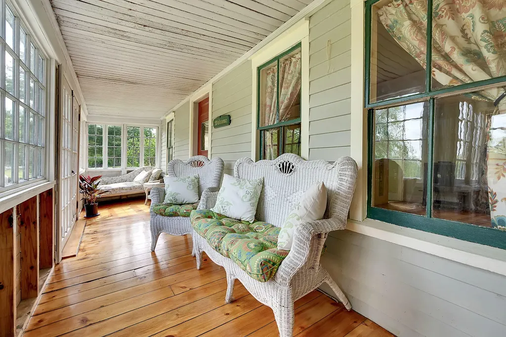 480 River Road Standish ME 04084