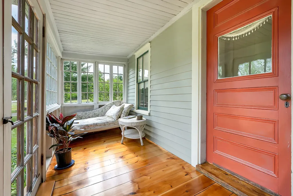 480 River Road Standish ME 04084