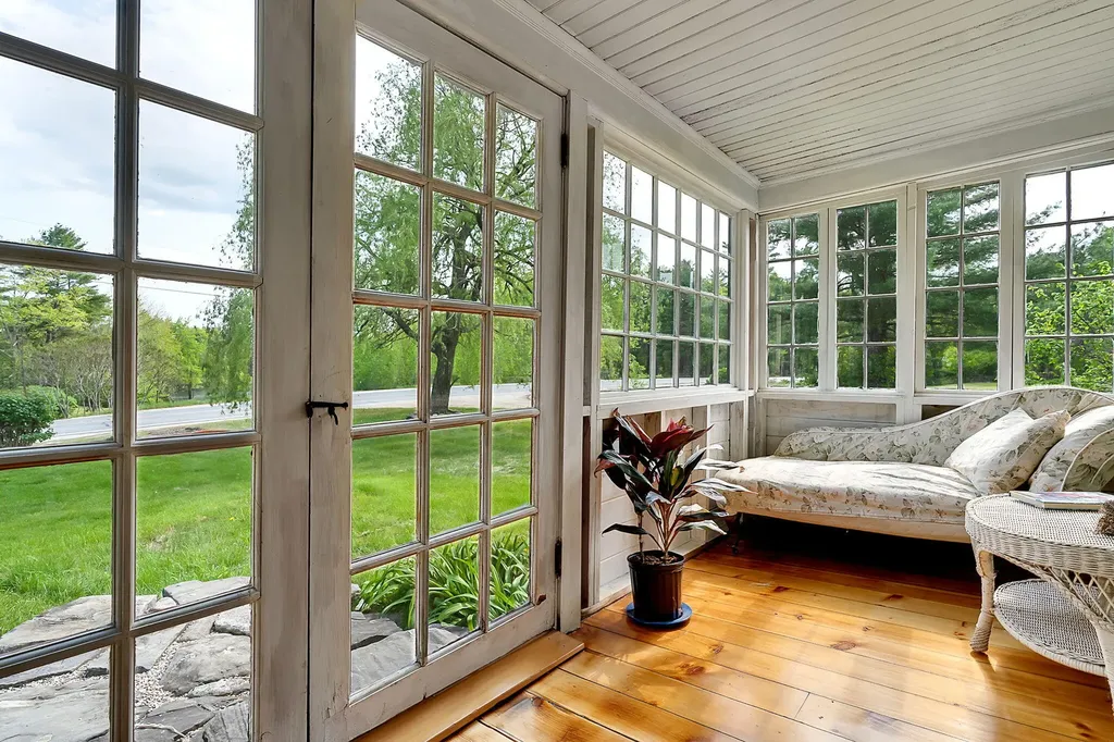 480 River Road Standish ME 04084