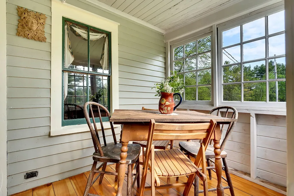 480 River Road Standish ME 04084